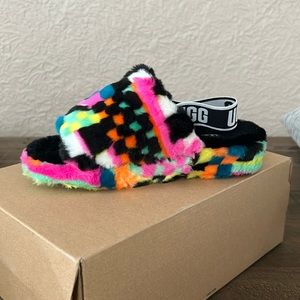 UGG FLUFF YEAH SLIDE CHECKS